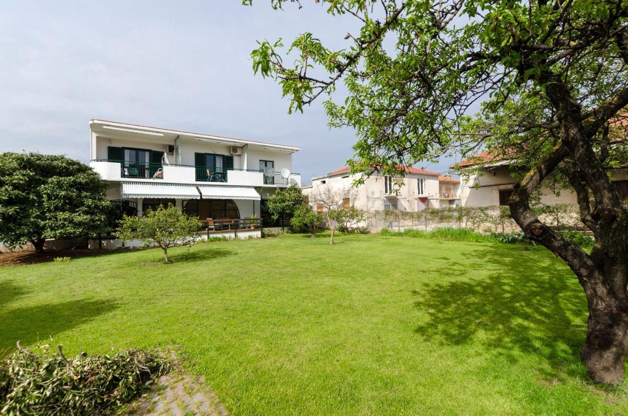 Apartments Katja Trogir Dış mekan fotoğraf